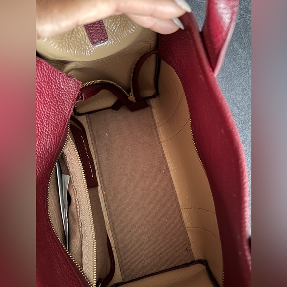 Marc Jacobs Cherry Tote bag Medium - Picture 2 of 14